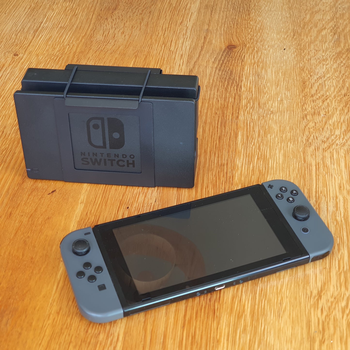 Nintendo Switch Wall-Mounting Bracket for Campervans