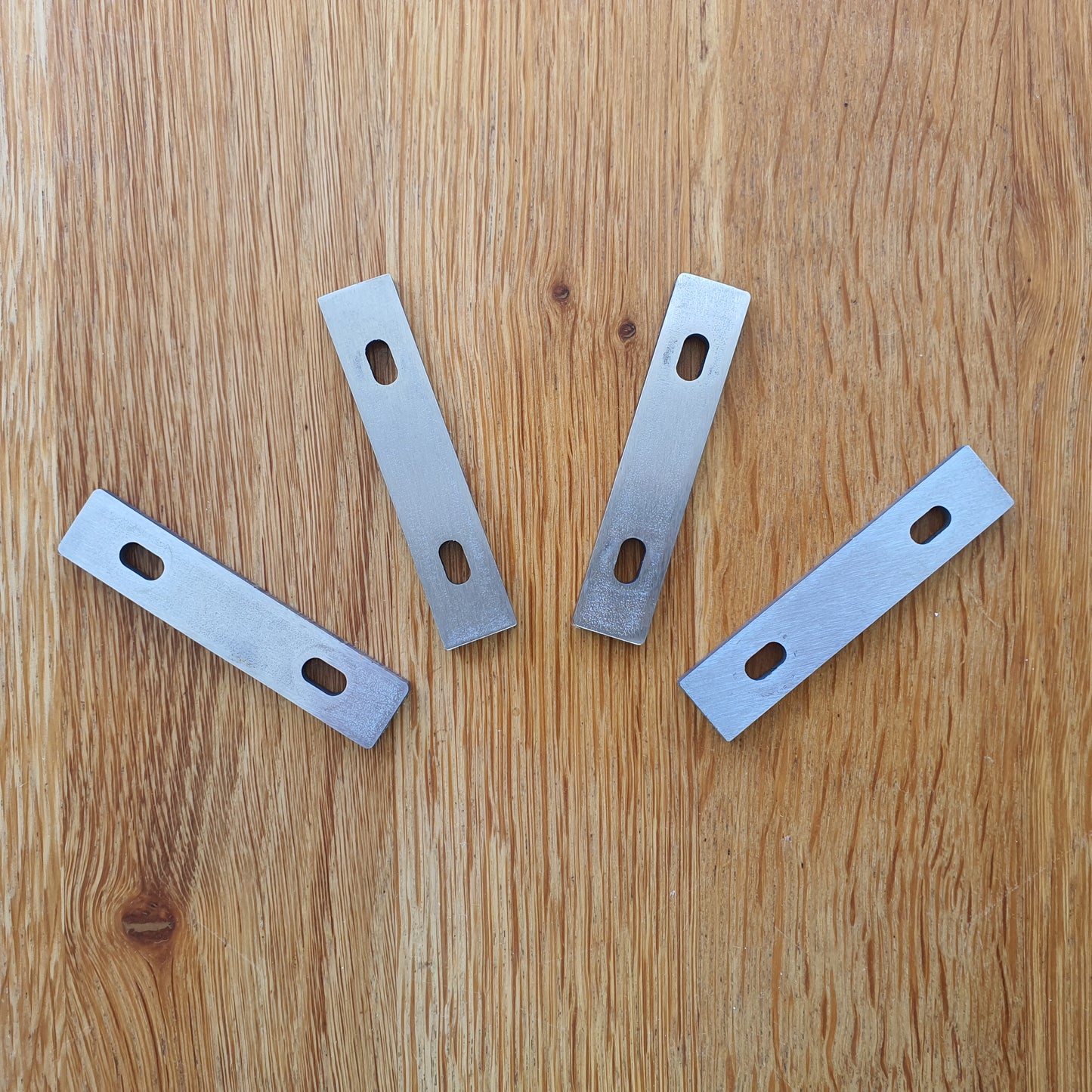 Iveco Daily Mk3 Rear Door Replacement Hinge Slides x4