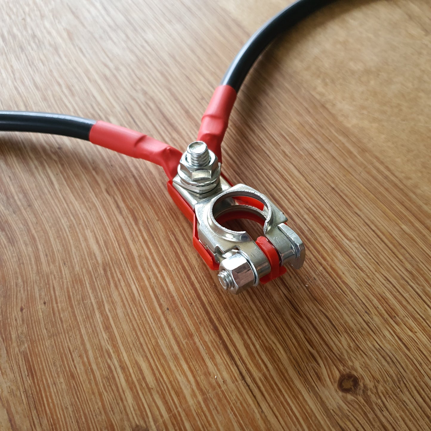 Leisure Battery Parallel Connection Cables 16mm2 Three Way